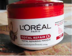 Loreal hair serum comes in a small flip open bottle, which can be easily carried over in a handbag or makeup kit without any fear of dripping. Hair Mask Loreal Total Repair 5 Hair Masque Review