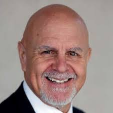 Stephen Dunker's Instagram, Twitter & Facebook