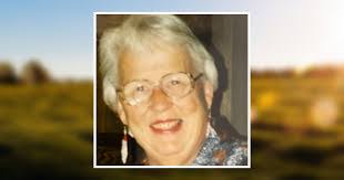 Mindy Wilkinson's Instagram, Twitter & Facebook