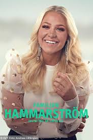 Familjen hammarström är en serie på svt om en framgångsrik hästfamilj där klara är ett av 11 syskon. Familjen Hammarstrom Tv Serie 2019
