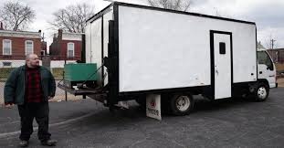 Generous Man Turns Old Truck Into A Mobile Shower Station For Homeless People Trucks Homeless People Old Trucks