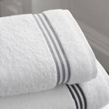 Le Secret Pour Redonner La Douceur Et Le Pouvoir D Absorption A Vos Serviettes Astuce Menage Lavage Linge Astuces