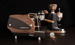 Even with its diminutive footprint—small enough for a kitchen counter—the gs3 has sufficient steam power and performance recovery for commercial applications, including restaurants, catering services, and professional offices. Pin On Maquina De Hacer Cafe Expreso