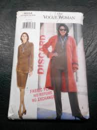 Vogue 9554 Pattern, the Vogue Woman Wardrobe Pattern of Duster, High Collar 