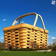 This mega basketcase is the headquarters of longaberger, a famous basket company. Novelty Architecture World S Largest Basket In Newark Ohio