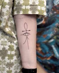Tattooardaceylan On Instagram Horusun Gozu Ankh Randevu Ve Fiyat Bilgisi Icin Instagram Hesabimdan Mesaj Atmaniz Yeterlidir Dovm Tattoo Dovme Instagram