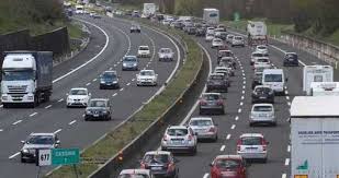 È accaduto all'alba chiusa via roma per consentire i rilievi, sull'incidente stanno terminando gli accertamenti i carabinieri della tenenza di guidonia e quelli del nucleo. A1 Roma Napoli Incidente Tra Colleferro E Anagni 29 Giugno 2019 Code