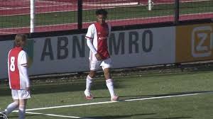 Hollanda ekibi ajax'ın 16 yaşındaki futbolcusu noah gesser, trafik kazasında hayatını kaybetti. Ajax Berduka Wonderkid Yang Bersedia Gabung Timnas Indonesia Meninggal Karena Kecelakaan Tribunnews Com Mobile