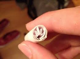 Feb 20, 2019 · fold your length of paper over to the left now fold it over to the right now fold it to the left again Just The Tip The Chillest Blunt And Joint Filters You Ve Ever Seen