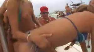 Spring break normal college girls experimenting part 2. Pre Contest Hot College Girls On Spring Break Part 2 Mp4 Porno At Rajwap Video