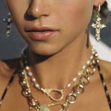 Vanessa virgina top womens