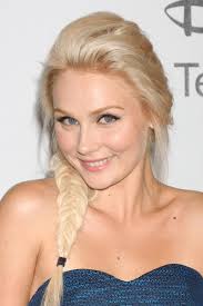 1+ Hundred Actress Clare Bowen Royalty-Free Images, Stock Photos & Pictures 