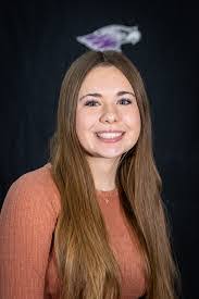 Robyn Mcnally's Instagram, Twitter & Facebook