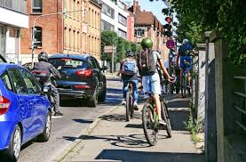 Bildungszentrum West In Ludwigsburg Vorschlag Fur Neuen Radweg Uberzeugt Radwegeinitiative Nicht Landkreis Ludwigsburg Stuttgarter Zeitung
