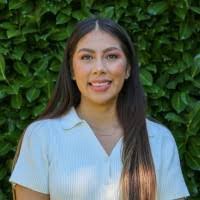 Genevieve Beltran's Instagram, Twitter & Facebook