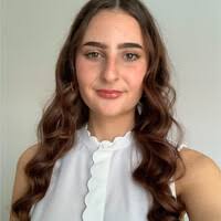 900+ profilů „Auber“