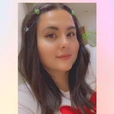 Gabriela Quezada's Instagram, Twitter & Facebook