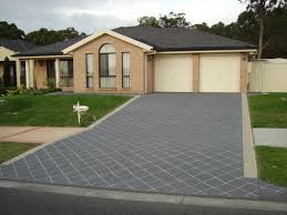 We did not find results for: 30 Homes That Show Off Their Top Notch Modern Driveway