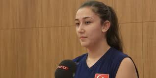 Ishikawa, araki, kurogo, koga, shimamura, momii, kobata, (nabeya, tashiro, ishii. Classify These 5 Turkish Female Volleyball Players