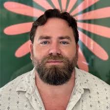 Darlene Silver's Instagram, Twitter & Facebook