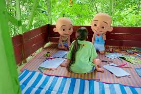 Choose your upin & ipin scene, such as upin & ipin rocking out with their guitar. Upin And Ipin Tiny Boys With A Huge Audience Entertainment The Jakarta Post