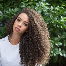Your ultimate resource for hair inspiration, styling tips, hair care advice, expert tutorials and more. 18 Hair Hacks For Beautiful Curly Hair Brit Co