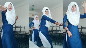 Get to know your apple watch by trying out the taps swipes, and presses you'll be using most. Bangla Tiktok Funny Video Indonesia Tik Tok Video Tiktok Video Youtube
