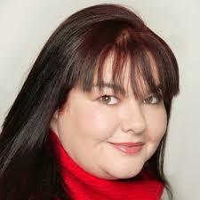 Sarah Willan's Instagram, Twitter & Facebook