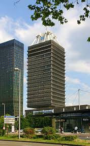 Discovered by player fm and our community — copyright is owned by the publisher, not player fm, and audio is streamed directly from their servers. Deutschlandfunk Wikipedia
