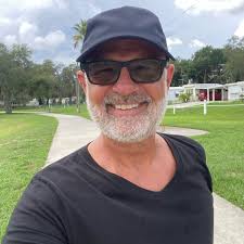 Perfil de Paul Robinett