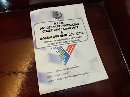 Notis penutupan kaunter terimaan seksyen kewangan dan akaun jabatan perkhidmatan veterinar. Rezeki Cik En Kali Ini Di Apc Veterinar Perak 2017 Eintan Nurfuzie Lifestyle Beauty Travel Tips Rawatan Kucing Review