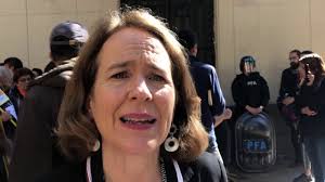 Anne Barrett Doyle, co-directora de Bishop Accountability