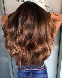 pin von jessica muelling auf haare farben ideen haare mit highlights braune haare dunkelbraune haare