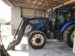 Autoturisme, autoutilitare, remorci și tractoare scoase la vânzare. Anaf Scoate La Licitatie Tractoare U 650