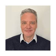 Tim Platt's Instagram, Twitter & Facebook