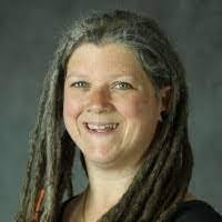 Amy Faries's Instagram, Twitter & Facebook