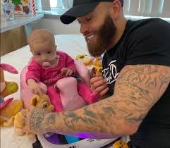 Champion, 2018 four continents silver medalist. Ashley Cain Shares Heartbreaking News That Baby Daughter Azaylia Could Only Have Days To Live Amid Leukaemia Battle Celebrity Land International