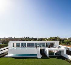 Casa Carrara Maison Avec Vue Sur L Ocean Au Portugal Par Mario Martins Atelier Journal Du Design Maison D Architecture Mouvement Moderne Maison