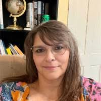 Tracy Souza's Instagram, Twitter & Facebook