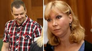 K případu se dnes v rozhovoru s těžkým pokondrem na frekvenci 1 vyjádřila známá právnička klára long slámová. Klara Slamova Deti