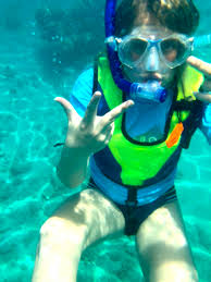 Fringing reef a fringing reef, also called a shore reef, 33 is directly attached to a shore, 34 or borders it with an intervening narrow, shallow channel or lagoon. Tips And Takeaways From Snorkeling In Eilat Israel Five Family Adventurers