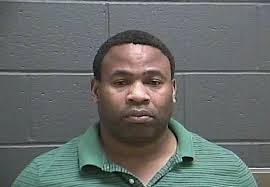 Errol Wright's Instagram, Twitter & Facebook