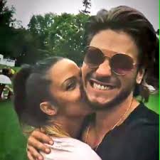 Et pour fêter son passage dans la trentaine, rayane bensetti lui a préparé une belle rayane bensetti, jade geropp et christian millette ont enlevé leur amie à 9 heures du matin. Denitsa Ikonomova Le Bebe Tant Attendu