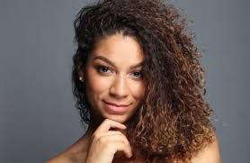 Shining Example: 517 Living Edition [A Collection of Columns about Acts of  Kindness]