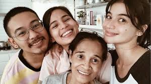 Anne Curtis made a surprise visit to her mama after successful operation