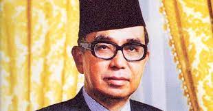 Najib tun abdul razak (az); Social Economic And Political Development Of Malaysia Tun Haji Abdul Razak Bin Hussain
