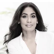 Beverly Fahey's Instagram, Twitter & Facebook