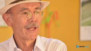 Pedro José Posada Gómez, Perfil Blonti