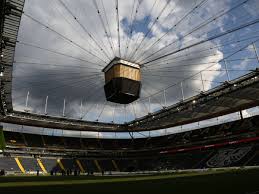 It was one of the five major pentathlon events. Eintracht Frankfurt Stadion Bekommt Einen Neuen Namen Eintracht