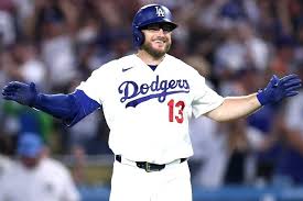 ドジャースが５対４でロイヤルズに２連勝、４カードぶりの ...